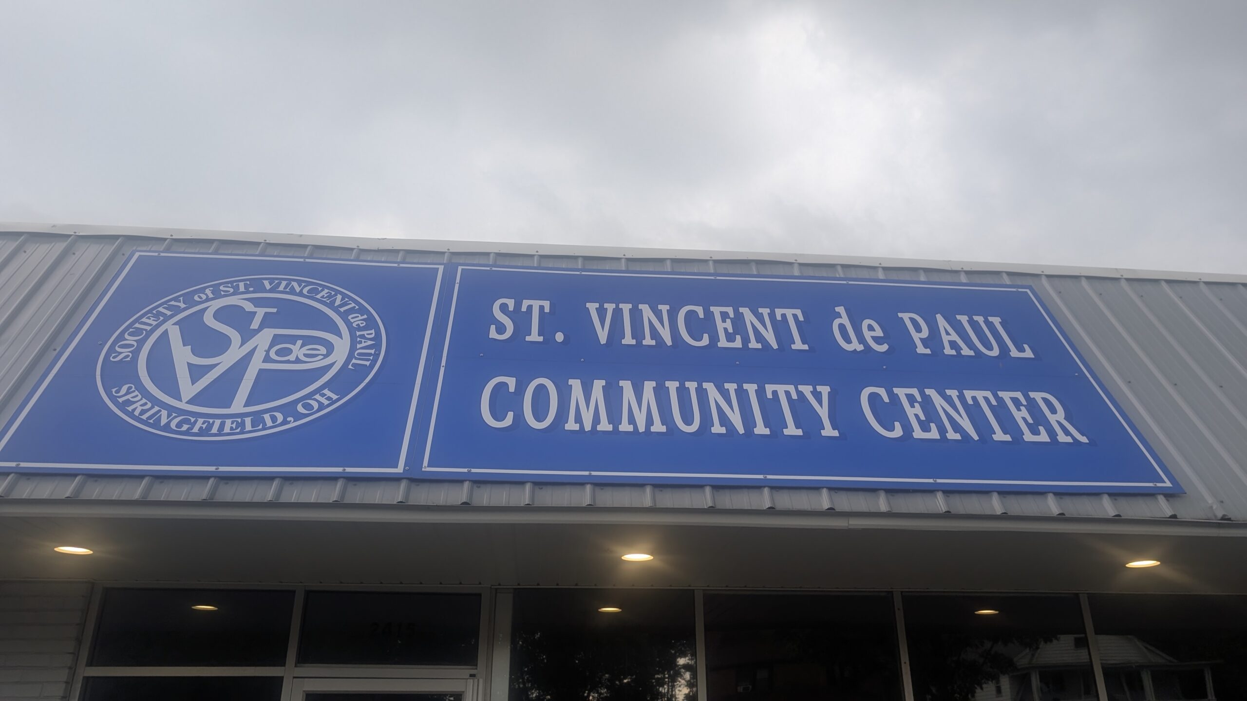 The St. Vincent de Paul Community Center is one of many organizations helping to keep the Haitian community in Springfield, Ohio, afloat. (Photo by Aditya Thiyag.)